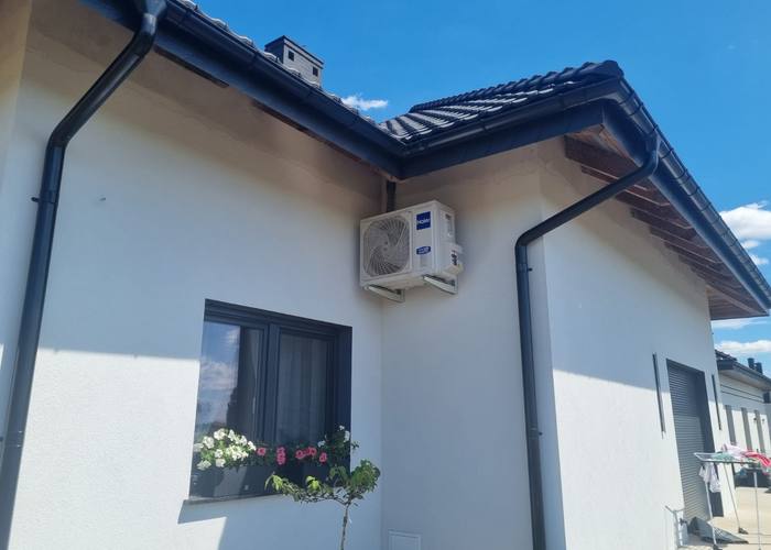 Realizacja 3 - montaż klimatyzacji
